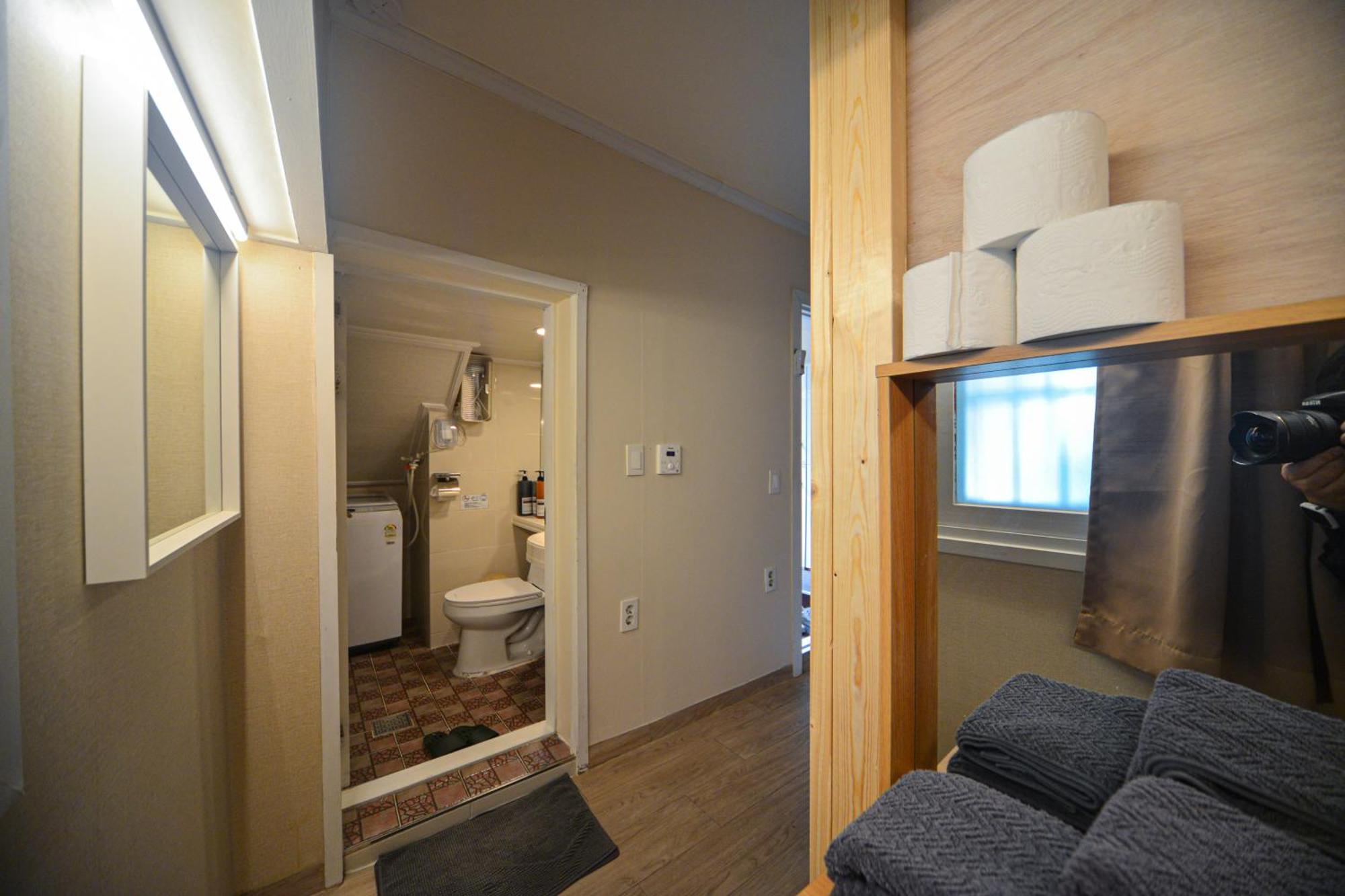 Helloworld Guesthouse سيول المظهر الخارجي الصورة
